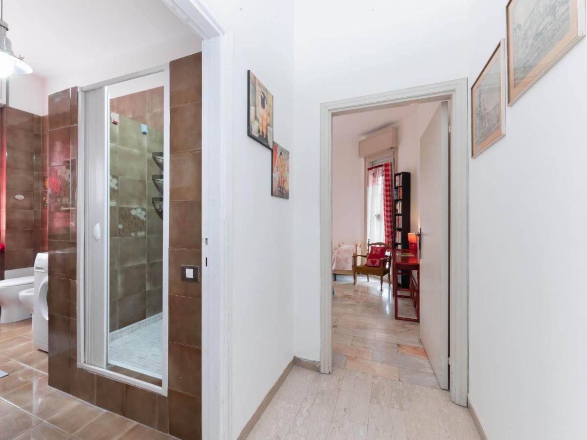 Flaminia Bright & Roomy Apartment เปซาโร ภายนอก รูปภาพ